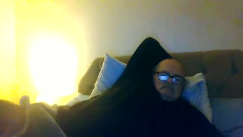 Snapshot of old_fkr chatting on December 19, 7:51 pm old_fkr online show from December 19, 7:51 pm