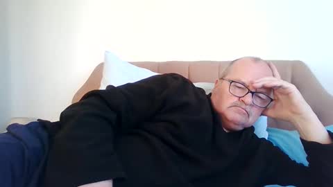 Snapshot of old_fkr chatting on January 3, 10:52 am old_fkr online show from January 3, 10:52 am