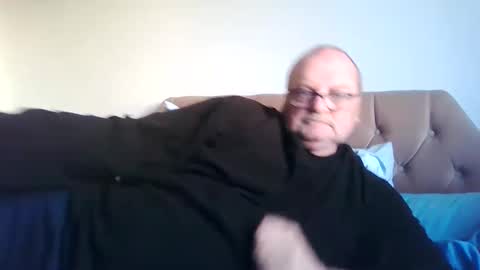 Snapshot of old_fkr chatting on January 9, 3:23 pm old_fkr online show from January 9, 3:23 pm