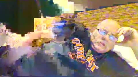 Snapshot of old_fkr chatting on January 13, 10:25 am old_fkr online show from January 13, 10:25 am