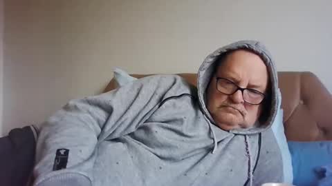 Snapshot of old_fkr chatting on January 24, 9:39 am old_fkr online show from January 24, 9:39 am