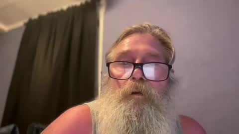 olderguyplayin online show from July 28, 3:35 am