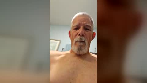oldermoguy1 online show from June 26, 3:16 pm