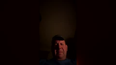 Snapshot of oldexpcock chatting on July 31, 6:35 am oldexpcock online show from July 31, 6:35 am