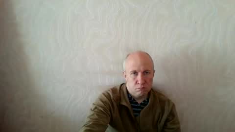 Snapshot of oleg365 chatting on April 25, 10:07 am figaro online show from April 25, 10:07 am