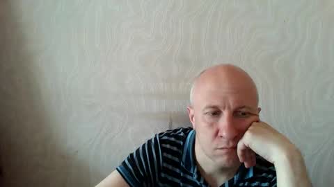 Snapshot of oleg365 chatting on May 6, 10:09 am figaro online show from May 6, 10:09 am
