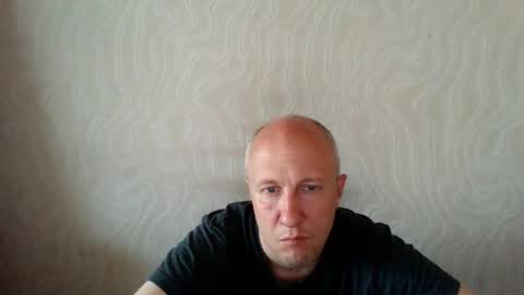 Snapshot of oleg365 chatting on May 23, 7:35 am figaro online show from May 23, 7:35 am