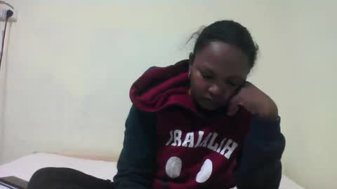 Snapshot of olgaaldy chatting on April 25, 11:57 am olgaaldy online show from April 25, 11:57 am