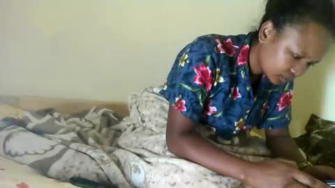 Snapshot of olgaaldy chatting on May 7, 7:25 am olgaaldy online show from May 7, 7:25 am