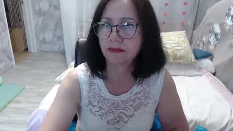 Snapshot of olgahottie chatting on July 12, 11:51 pm OlgaHottie online show from July 12, 11:51 pm