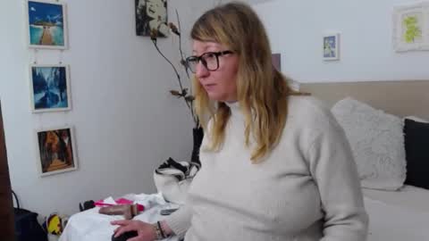 Olga Pavlova online show from February 1, 12:26 pm