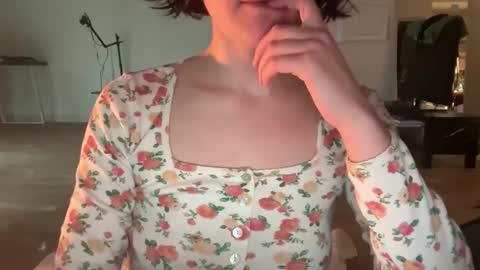 Snapshot of olive_yours chatting on February 7, 9:18 pm Olive online show from February 7, 9:18 pm