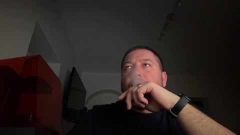 Snapshot of oliver841119 chatting on March 27, 7:35 pm Oliver84 online show from March 27, 7:35 pm