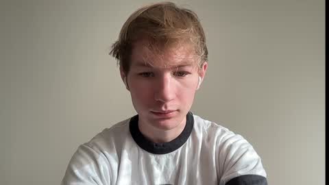 Snapshot of oliver_beck chatting on December 5, 7:38 pm Oliver Beck online show from December 5, 7:38 pm