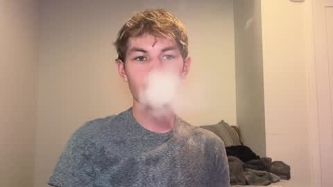 Snapshot of oliver_beck chatting on December 23, 2:35 am Oliver Beck online show from December 23, 2:35 am