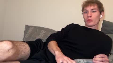 Snapshot of oliver_beck chatting on January 11, 1:48 am Oliver Beck online show from January 11, 1:48 am