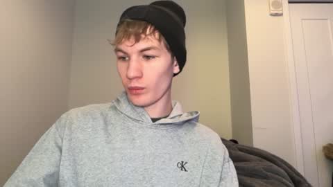 Snapshot of oliver_beck chatting on February 2, 7:14 pm Oliver Beck online show from February 2, 7:14 pm