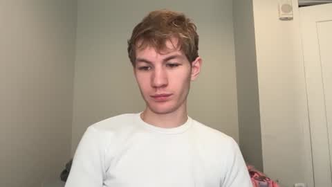 Snapshot of oliver_beck chatting on February 3, 7:00 pm Oliver Beck online show from February 3, 7:00 pm