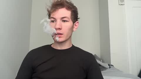 Snapshot of oliver_beck chatting on February 17, 5:10 pm Oliver Beck online show from February 17, 5:10 pm