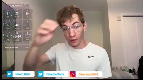 Snapshot of oliver_beck chatting on September 9, 5:34 pm Oliver Beck online show from September 9, 5:34 pm