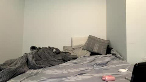 Snapshot of oliver_beck chatting on October 6, 7:00 pm Oliver Beck online show from October 6, 7:00 pm