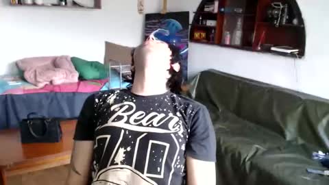 Snapshot of oliver_laid_2023 chatting on November 18, 8:46 pm oliver_laid_2023 online show from November 18, 8:46 pm