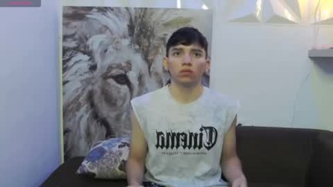 Snapshot of oliver_paris chatting on November 2, 5:48 pm oliver online show from November 2, 5:48 pm