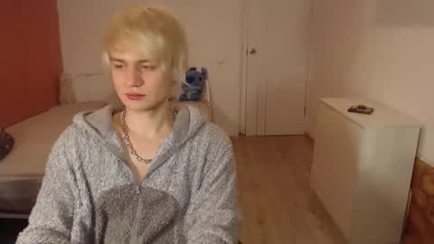 Oliver online show from January 17, 1:54 am