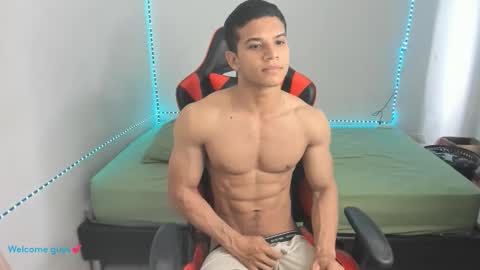 oliver thompsson online show from February 14, 1:30 pm