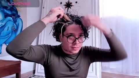 Mr Blue Sky online show from January 26, 7:41 pm