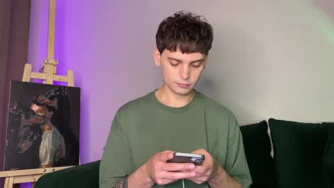 Snapshot of oliverlawrence chatting on May 23, 6:01 pm oliverlawrence online show from May 23, 6:01 pm