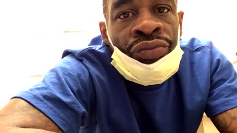 Snapshot of olivertwist1273 chatting on December 22, 12:07 am olivertwist1273 online show from December 22, 12:07 am