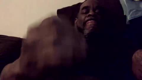 Snapshot of olivertwist1273 chatting on March 3, 8:16 am olivertwist1273 online show from March 3, 8:16 am