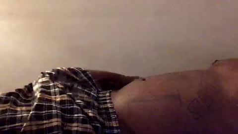 Snapshot of olivertwist1273 chatting on March 4, 6:04 am olivertwist1273 online show from March 4, 6:04 am