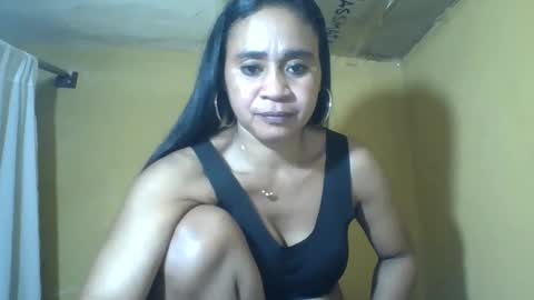 Snapshot of olivia9794 chatting on June 5, 5:29 pm olivia9794 online show from June 5, 5:29 pm