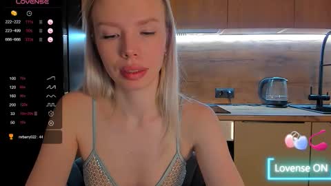 Olivia 3 online show from March 26, 8:58 pm