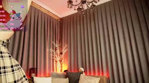 SaraConor online show from February 24, 5:00 am