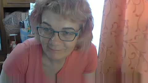 Snapshot of olivia_mia25 chatting on May 25, 6:30 am Olivia Mia online show from May 25, 6:30 am