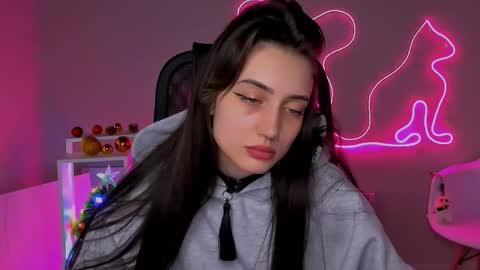 olivia_norton_ online show from January 8, 9:44 am