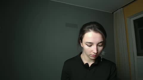 Olivia online show from February 26, 9:05 pm