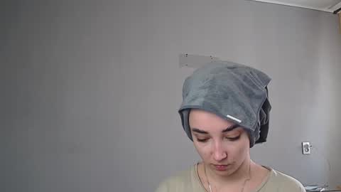 Olivia online show from March 22, 11:46 am