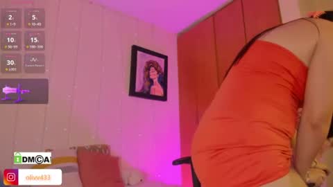 Snapshot of olivia_s19 chatting on July 5, 4:41 am olivia_s19 online show from July 5, 4:41 am