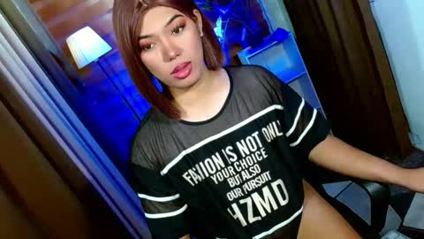 Miss OLIVIA online show from March 7, 10:01 am