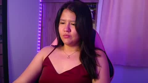 Olivia online show from April 2, 12:36 pm