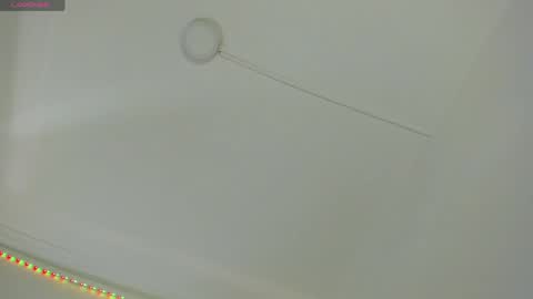 Olivia Evangelista online show from April 8, 3:06 am