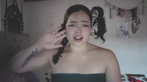 oliviabluee10 online show from March 25, 10:27 pm