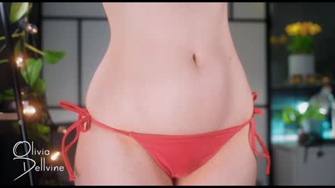 Snapshot of oliviadellvine chatting on January 22, 1:20 am Olivia online show from January 22, 1:20 am