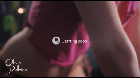 Snapshot of oliviadellvine chatting on September 14, 1:05 am Olivia online show from September 14, 1:05 am