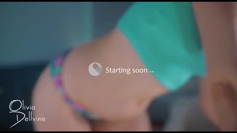 Snapshot of oliviadellvine chatting on October 28, 12:14 am Olivia online show from October 28, 12:14 am