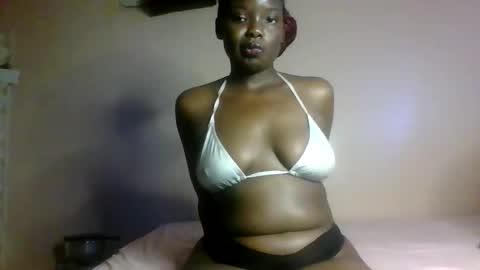 oliviah_1 online show from October 15, 9:31 am